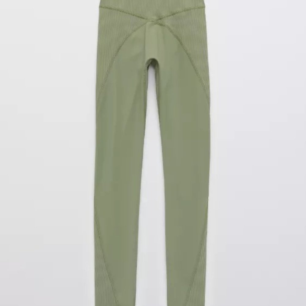 NWOT aerie- Goals 7/8 Legging - Picture 2 of 8